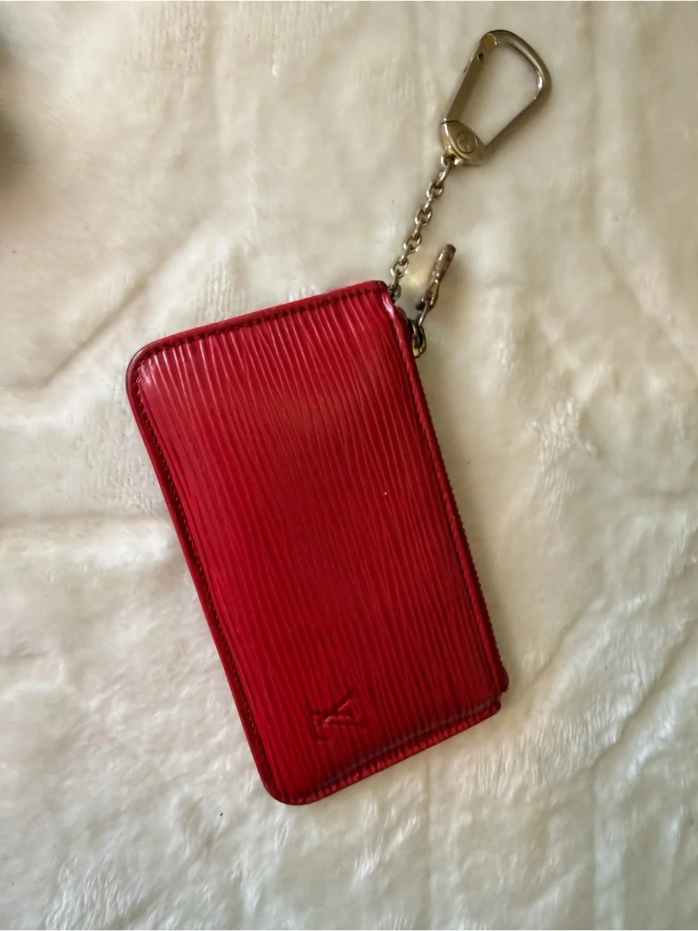 Louis Vuitton Red Epi Leather Key Cles/Pouch with Gold Hardware - Picture 16 of 16